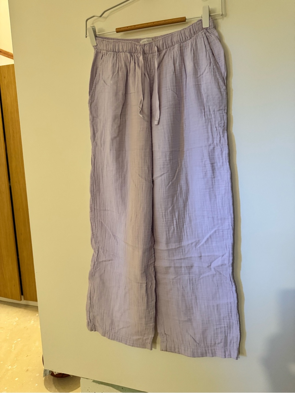 Aritzia Lavender Sail Pant M